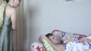 Anyu te mi a hímtagot csinálsz?