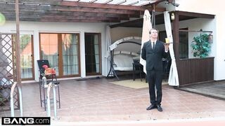 Gigászi didkós milf kettő kukit kap