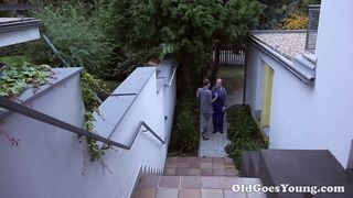 Fater lerendezi a fiatal bigét