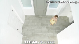 Anal4K - Bella Rose hátsó bejáratba kurelva