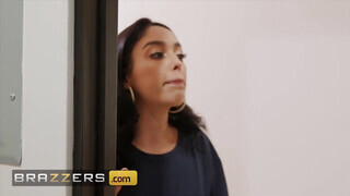 Brazzers – Vanessa Sky a méretes picsájú brazil csajszika