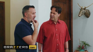Brazzers - Janice Griffith a szomszéd ürgével kamatyol