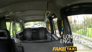 FakeTaxi - Carmel Cox az angol tinédzser luvnya