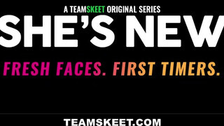 Óriási popós tinédzser csajszi a castingon - TeamSkeet