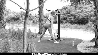 TheRealWorkout - Fitnesz vlogger és a termetes hímvessző esete