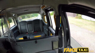Fake Taxi - Liz Rainbow a perverz zsenge maca