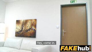 Fake Agent - ártatlan néger csajszika és a dákó esete