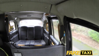 Fake Taxi - Julia de Lucia a szexi argentin diáklány
