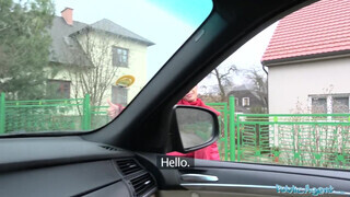 Public Agent - Polly Pons a hatalmas keblű thai nőci