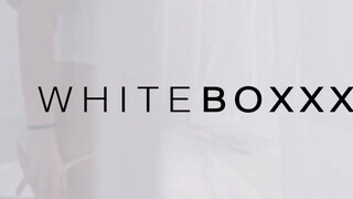 WhiteBoxxx - Silvia Dellai a izgató cseh pipi