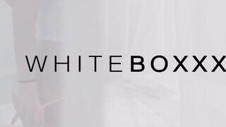 WhiteBoxxx - a drága Crystal Greenvelle szeret kettyinteni