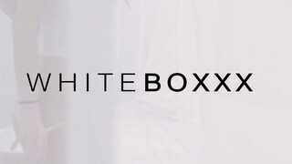 WhiteBoxxx - dupla ultra dögös lezbi kényezteti egymást