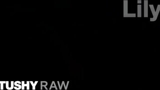 TUSHYRAW - fekete csajszika hatalmas cunija keményen megkefélve