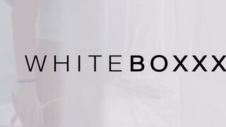 WhiteBoxxx - Renata Fox a hatalmas fenekű orosz csajszi