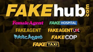 Public Agent - Fekete hajú kicsike mellű zsenge nőci