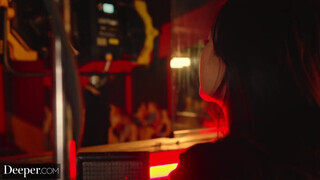 Deeper - Lulu és Kimmy barna sráccal kettyintenek