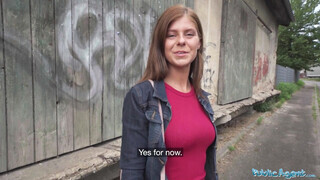Public Agent - Tiffany Blue a bűbájos szép popós csajszika