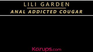 Lili Garden segglyukba kefélve