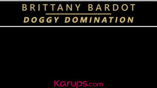 Karups - Brittany Bardot segg lyukba tolva