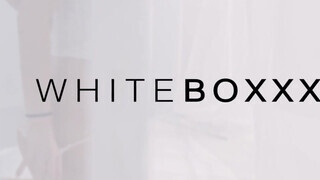 WHITEBOXXX - Liya Silver a szenvedélyes csöcsös maca