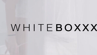 WhiteBoxxx - Eveline Dellai hátsó lyukba baszva