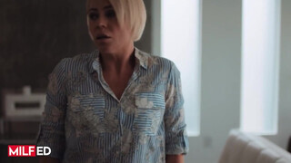 Milfed - Helena Locke a dögös nevelő anya