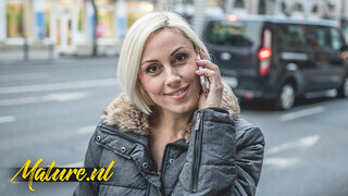 Eve Black a izgató magyar milf