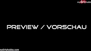 Világos Szőke zsenge nőci sztrapkóban pattan a faszra kint a castingon