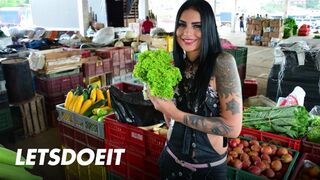 Fekete csajszi melina zapata felvett mély dugásra érett puncijába - dél amerikai milf